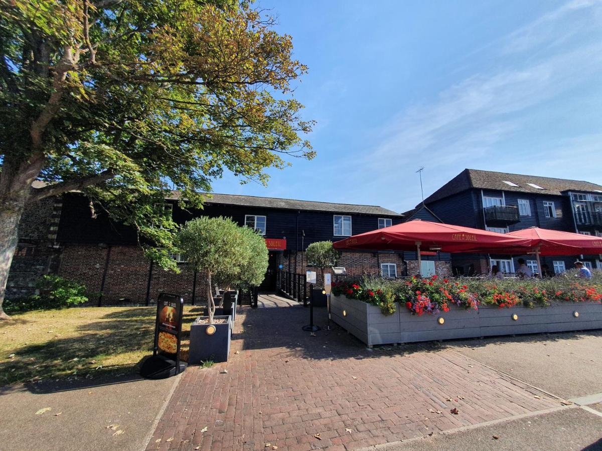 Super Penthouse In The Centre * Canterbury